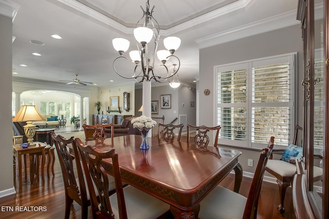 162 Tanasi Lagoon Dr, Loudon, TN 37774 - dining room featuring ornamental molding, wood finished floors, recessed lighting, ceiling fan, and arched walkways