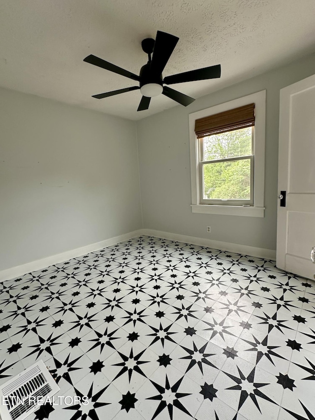 503 S Ruth St, Maryville, TN 37803 - spare room with light floors, baseboards, and a ceiling fan