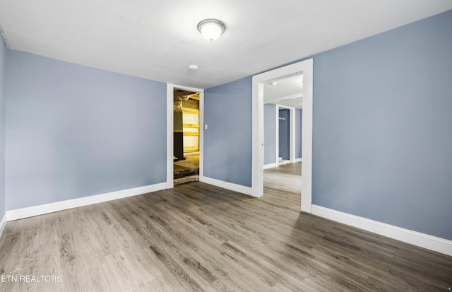 308 Nash Rd, Knoxville, TN 37914 - unfurnished room with wood finished floors and baseboards