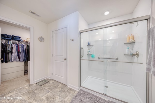 162 Harbour Pointe Ln, Oak Ridge, TN 37830 - full bathroom with a shower stall, baseboards, and a spacious closet