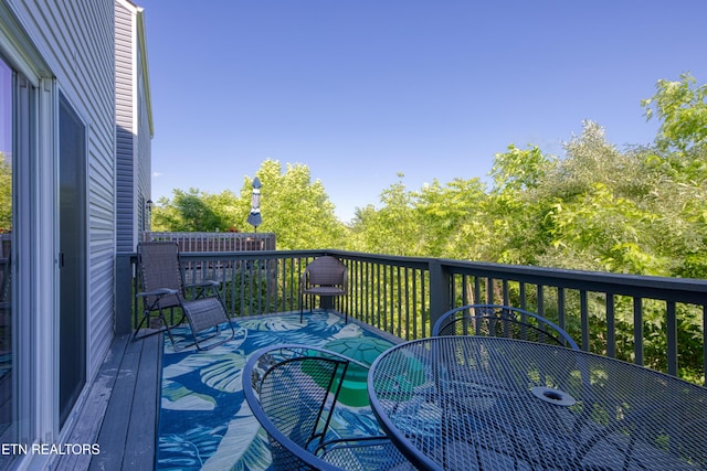 162 Harbour Pointe Ln, Oak Ridge, TN 37830 - deck featuring outdoor dining space