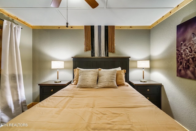 3330 Robeson Rd, Sevierville, TN 37862 - bedroom featuring a textured wall and ceiling fan