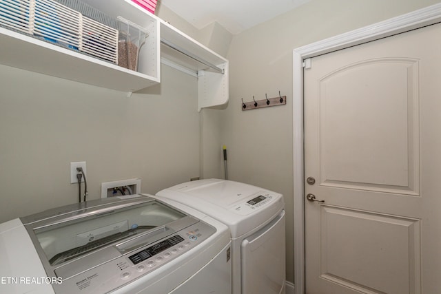 3132 Bakertown Station Way, Knoxville, TN 37931 - laundry room featuring washing machine and clothes dryer
