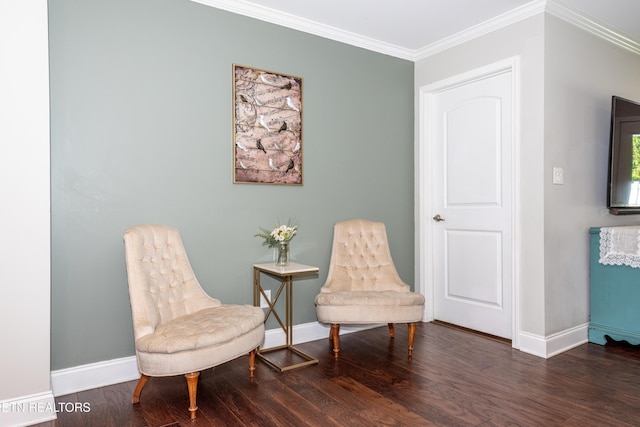 3132 Bakertown Station Way, Knoxville, TN 37931 - living area featuring wood finished floors and ornamental molding