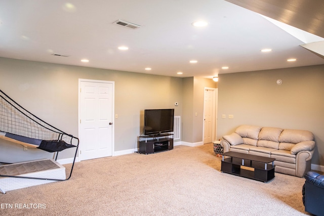 158 Dudley Cir, Tazewell, TN 37879 - living area with carpet floors, recessed lighting, and baseboards