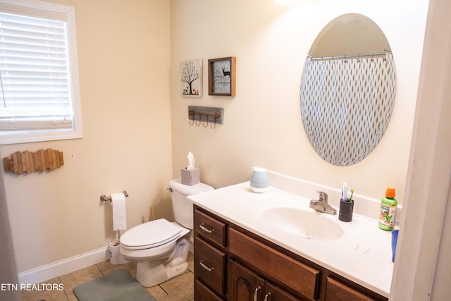 158 Dudley Cir, Tazewell, TN 37879 - bathroom featuring tile patterned flooring, vanity, toilet, baseboards, and a shower with shower curtain