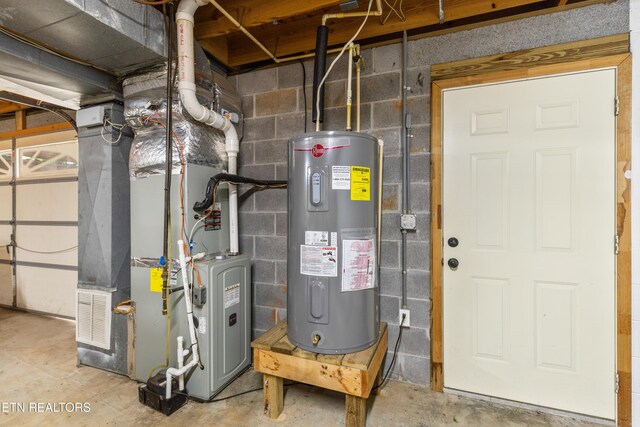 310 Savannah Shores Dr, Delano, TN 37325 - utility room with water heater