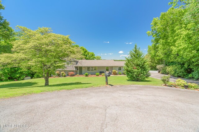 805 Butler Dr, Loudon, TN 37774 - photo 2