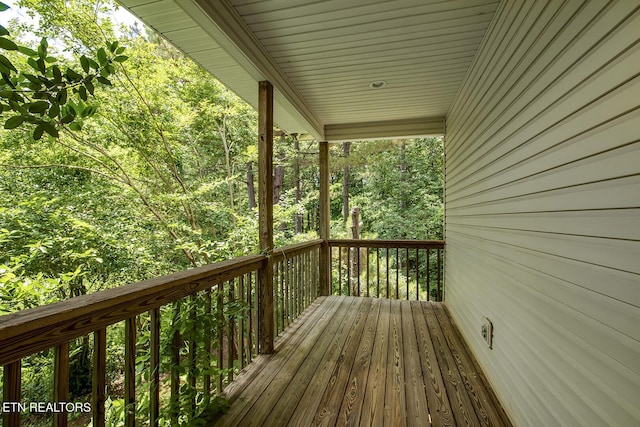 307 Okmulgee Cir, Loudon, TN 37774 - wooden terrace with a forest view