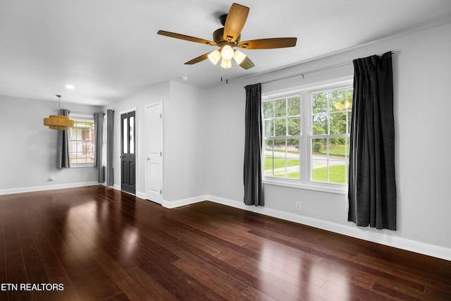 409 Melrose St, Maryville, TN 37803 - empty room featuring dark wood-style floors and a ceiling fan