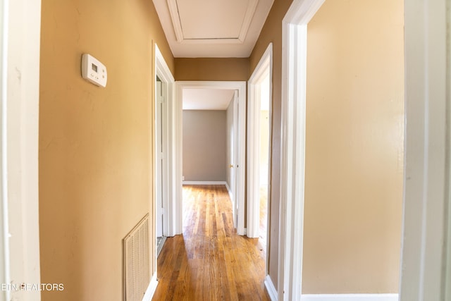 714 E Emerald Ave, Knoxville, TN 37917 - hall with wood finished floors