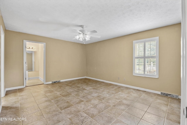 1403 Lincolnshire Dr, Maryville, TN 37803 - photo 29