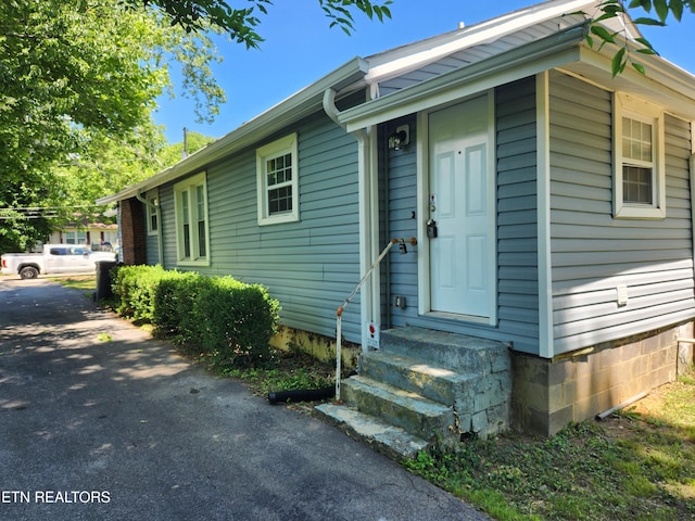 129 S Elmwood St, Knoxville, TN 37914 - view of exterior entry