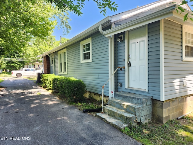 129 S Elmwood St, Knoxville, TN 37914 - view of doorway to property