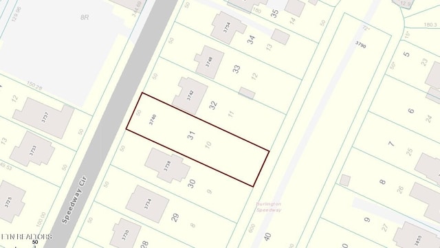3740 Speedway Cir, Knoxville, TN 37914
