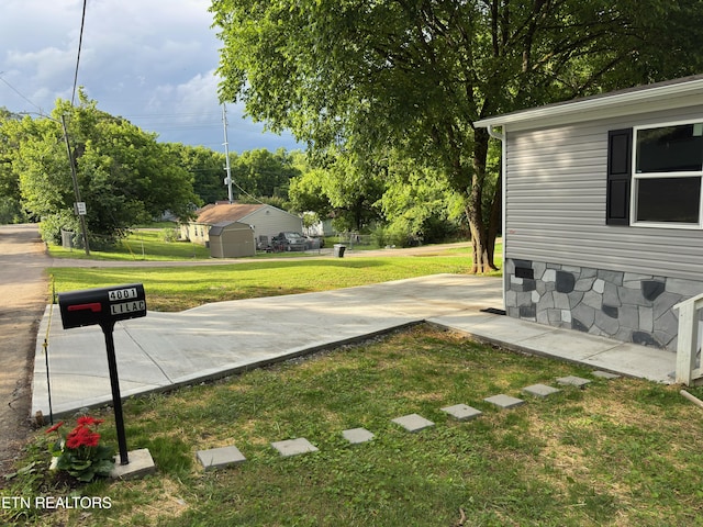 4001 Lilac Ave, Knoxville, TN 37914 - view of green lawn