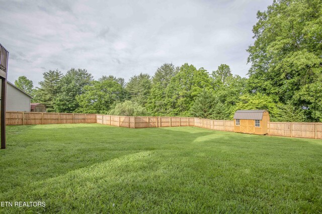 160 Brentwood Pl, Lenoir City, TN 37772 - view of yard