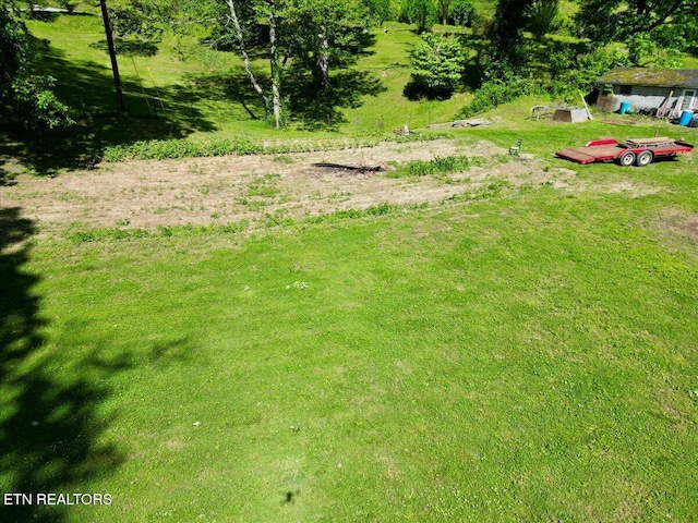 180 Stevenson Branch Rd, Middlesboro, KY 40965 - view of yard