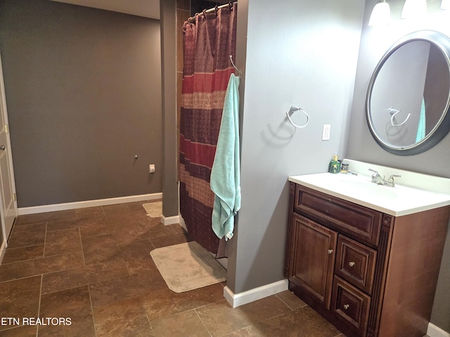 241 Oswego Rd, Jellico, TN 37762 - full bathroom featuring baseboards, vanity, and curtained shower
