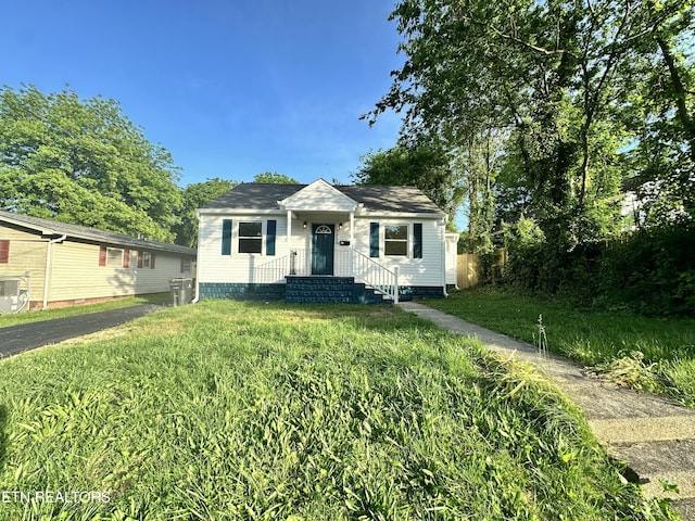 3824 Catalpa Ave, Knoxville, TN 37914 - view of bungalow