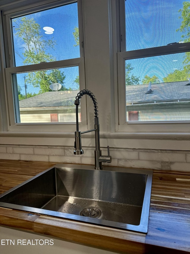 3824 Catalpa Ave, Knoxville, TN 37914 - kitchen view of a sink