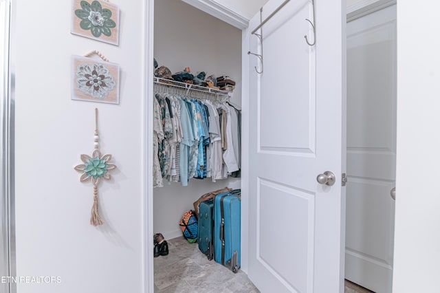 548 Cliff St, Morristown, TN 37814 - walk in closet with stone finish flooring