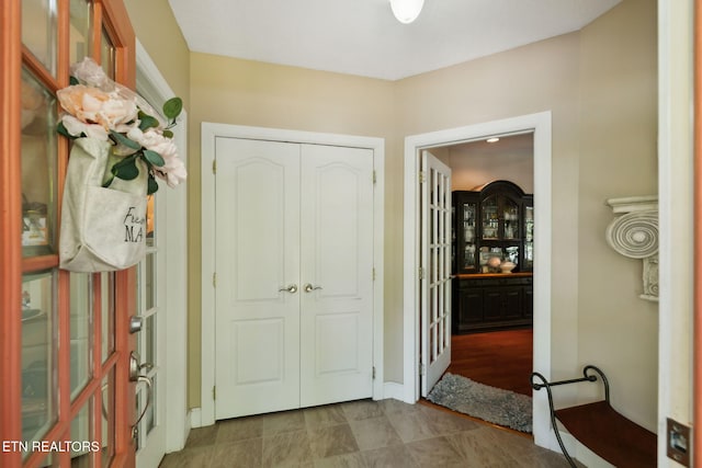 221 Stony Rock Ln, Jacksboro, TN 37757 - view of foyer