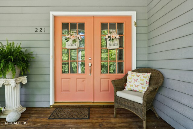 221 Stony Rock Ln, Jacksboro, TN 37757 - property entrance with french doors