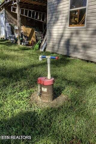 12863 Summer City Rd, Spring City, TN 37381 - view of green lawn