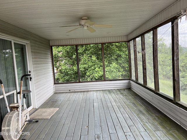 319 Grandview Dr, Sparta, TN 38583 - photo 5