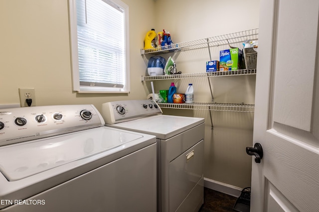 348 Willie D Dr, Jefferson City, TN 37760 - laundry area with washing machine and clothes dryer
