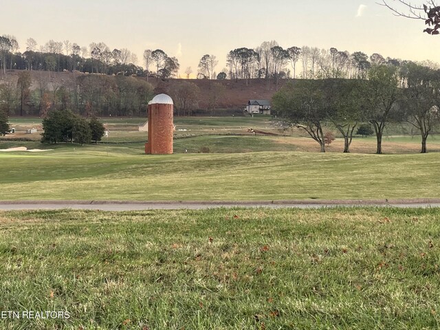 763 Eagle Point Dr, Loudon, TN 37774