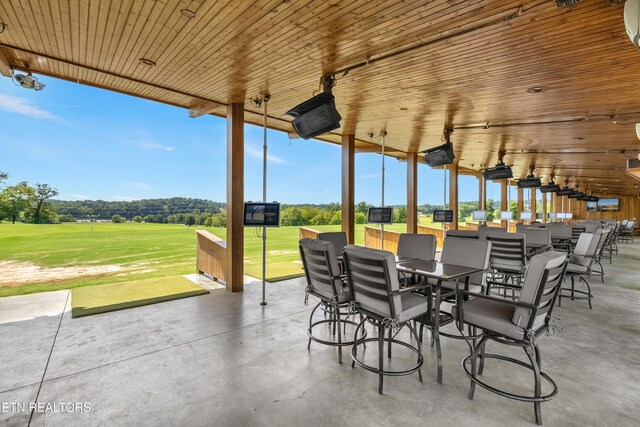 763 Eagle Point Dr, Loudon, TN 37774