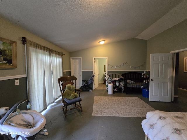 291 Tall Oaks Dr, Pennington Gap, VA 24277 - bedroom with lofted ceiling and a textured ceiling