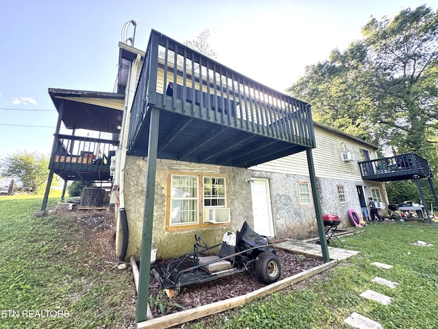 108 E Hunter Cir, Oak Ridge, TN 37830 - view of property exterior with a lawn, a deck, and cooling unit