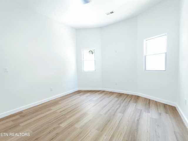 2714 E 5th Ave, Knoxville, TN 37914 - spare room with light wood-style floors and baseboards