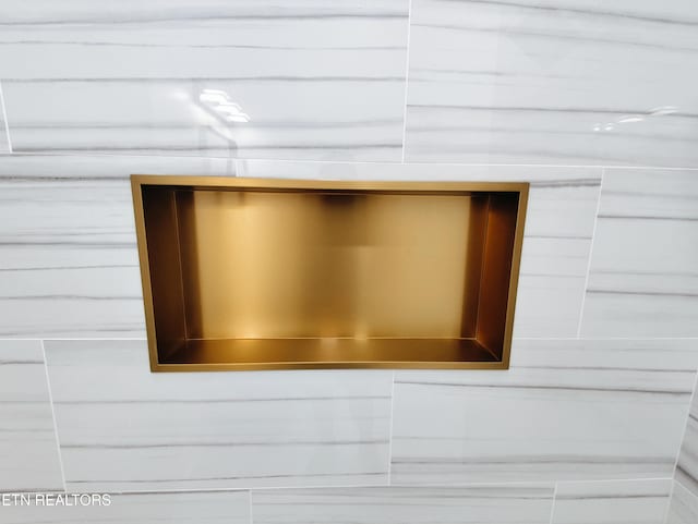 2714 E 5th Ave, Knoxville, TN 37914 - detailed view
