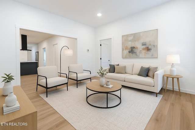 2714 E 5th Ave, Knoxville, TN 37914 - living area with light wood-type flooring, baseboards, and recessed lighting