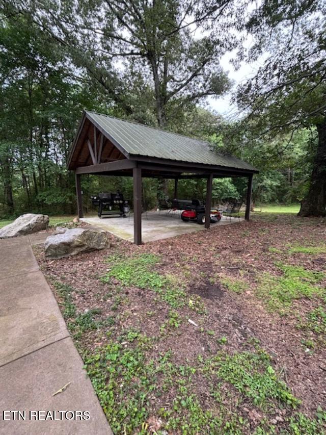 208 Charles Eaves Ln, Benton, TN 37307 - view of parking / parking lot