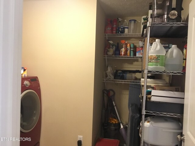 1018 Southwind Cir, Dandridge, TN 37725 - storage area featuring washer / dryer