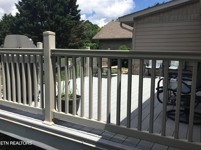 1018 Southwind Cir, Dandridge, TN 37725 - view of wooden deck