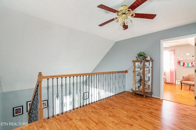 410 Railey Ln, Huntsville, TN 37756 - hall with wood finished floors and lofted ceiling