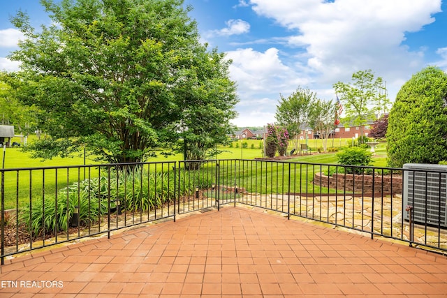 7235 Alysha Vineyard Way, Knoxville, TN 37931 - view of patio featuring a balcony and central AC unit