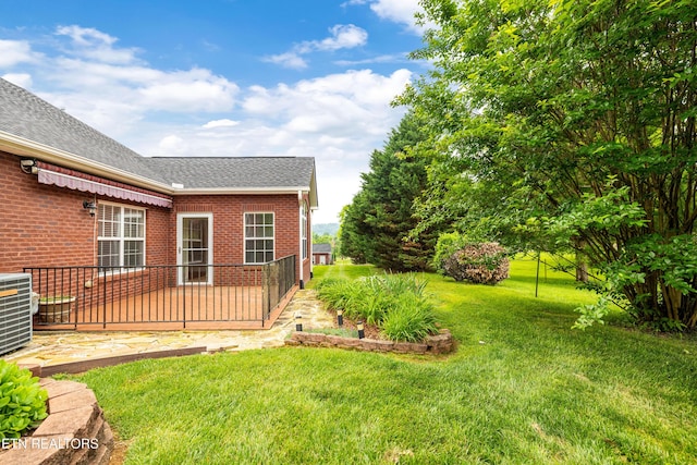 7235 Alysha Vineyard Way, Knoxville, TN 37931 - view of grassy yard with cooling unit