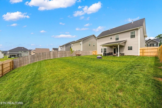 2516 Lemon Berry St, Knoxville, TN 37932 - rear view of property with a residential view and a ceiling fan