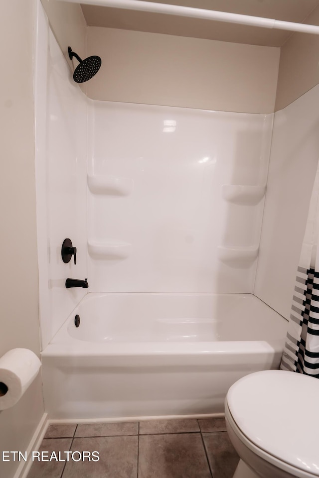 1799 Baker Hwy, Huntsville, TN 37756 - full bathroom featuring tile patterned flooring, toilet, and shower / tub combo with curtain