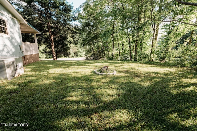1799 Baker Hwy, Huntsville, TN 37756 - view of green lawn