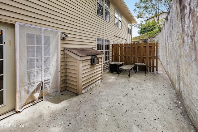 1316 Mountain Meadows Way, Sevierville, TN 37862 - view of patio featuring central AC
