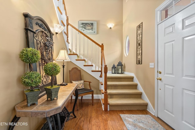 12311 Willow Ridge Ln, Farragut, TN 37934 - foyer entrance featuring wood finished floors, stairway, and baseboards