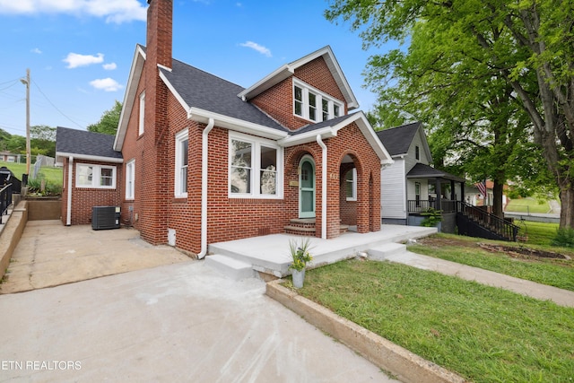 407 W 1st Ave, Lenoir City, TN 37771 - photo 2